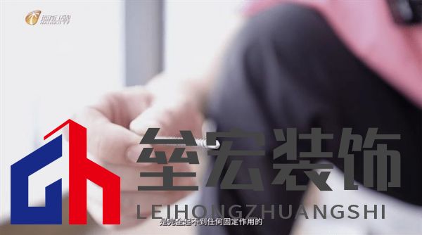 海南“摩羯”吹毀門窗造成千萬個(gè)破碎的家，是天災(zāi)還是“人禍”